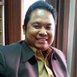 dr. H. Lalu Hamzi Fikri, MM.,MARS